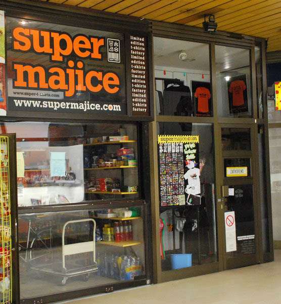 SUPER MAJICE